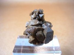 画像1: マラウイ・ゾンバ産ジルコン原石クラスター 9.8g
