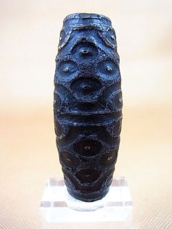 画像1: 「三十六眼」老礦（ろうこう）現代天珠 直径約20.5×55.5mm