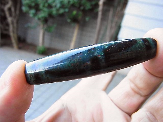 チベット産 朱砂老礦天珠 四線虎牙天珠