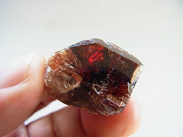 スカルドゥ産天然ジルコン原石33 8g パーフェクトストーン Perfect Stone