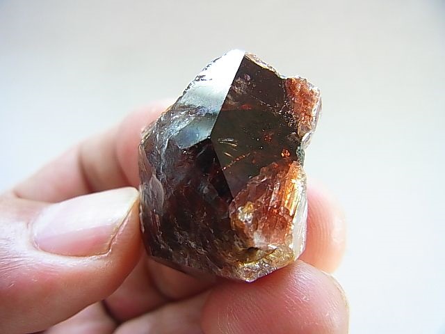 スカルドゥ産天然ジルコン原石33 8g パーフェクトストーン Perfect Stone