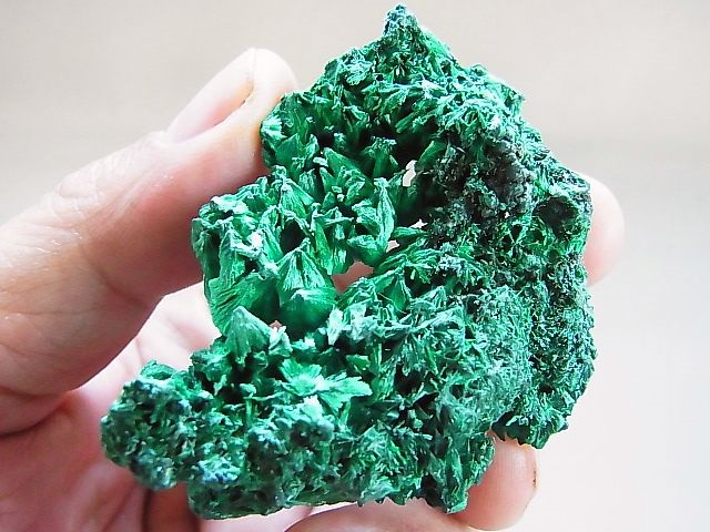 魅了 マラカイト 原石 鉱石 ベルベット ecousarecycling.com