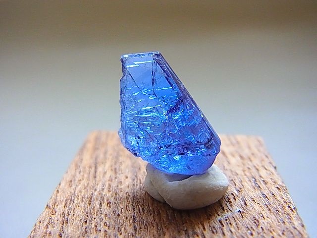 お買得】 史上一番安い タンザナイト ルース 専用ページ 原石