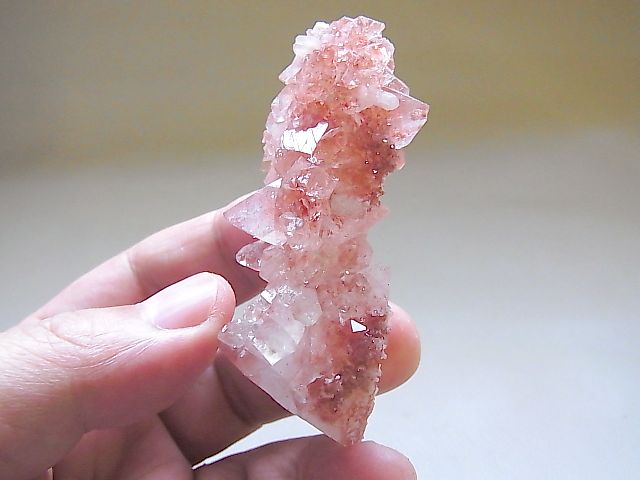 ピンクアポフィライト&水晶原石53.1g
