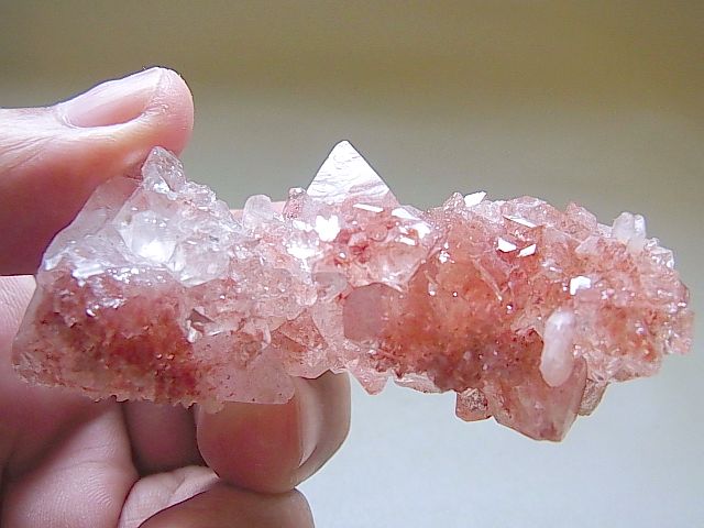 ピンクアポフィライト&水晶原石53.1g