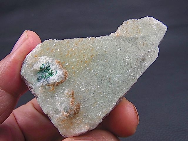 コンゴ産クリソコラ（ジェムシリカ）onドゥルージ水晶原石71.5g - パーフェクトストーン PERFECT STONE