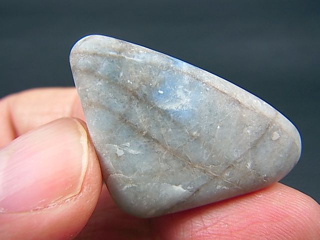 糸魚川翡翠 原石 入りコン沢 青翡翠 76g オフィシャル通販サイト www 