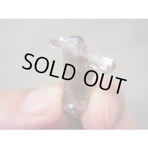 画像: マラウイ産エジリン＆水晶原石（貫入り） 2.6g