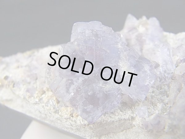 画像2: ペルー産パイライト付きブルーフローライトクラスター 178.2g