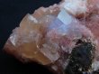 画像2: インド産ピンクヒューランダイト＆スティルバイト＆蛍光カルサイト原石 149.0g