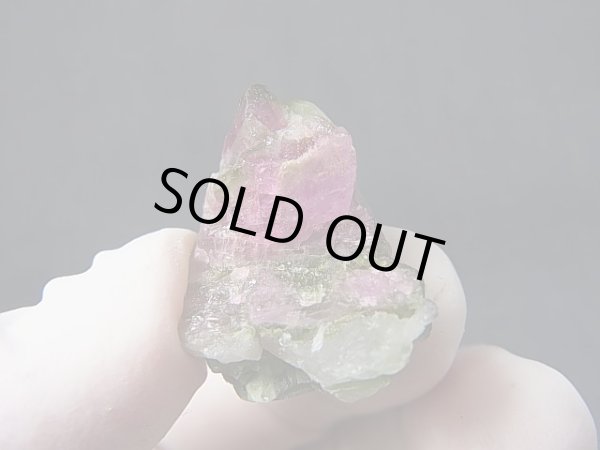 画像1: ブラジル・クルゼーロ鉱山産ピンク/グリーントルマリン＆水晶原石 44.0カラット