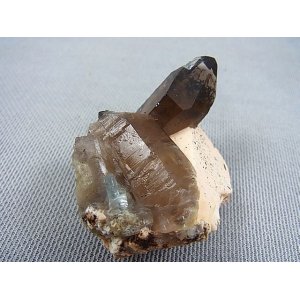 画像: ベトナム・タインホア産アクアマリン付きスモーキー水晶（ブラックトルマリン/微斜長石） 62.6g