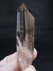 画像1: イタリア・フォルマッツァ産アルプス水晶ポイント（ライトスモーキー） 25.7g