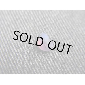 画像: クリアランス【50％OFF 3,600円→1,800円】ベトナムLuc Yen産シルキーサファイア原石（バイカラー/自然研磨） 0.6カラット