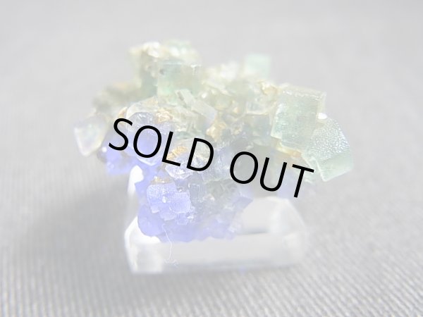 画像2: ナミビア・オコルス鉱山産グリーンフローライト原石 6.3g