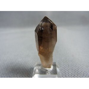 画像: ベトナム・タインホア産スモーキー水晶ポイント（ セプター）7.0g