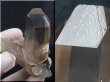 画像2: ノルウェー産ライトシトリンカラースモーキークオーツ（タビー型/レコードキーパー付き） 104.1g