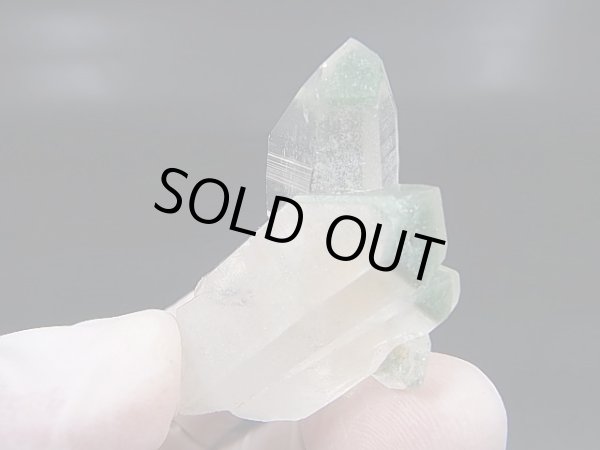 画像1: インド・マニハール産クローライトファントム入り水晶（連晶） 20.8g