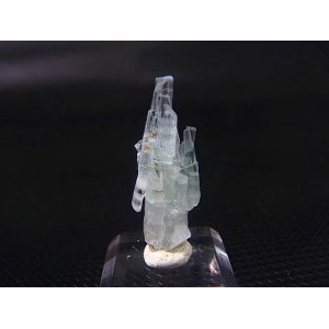 画像: パキスタン・ギルギット産アクアマリン柱状結晶原石（多連晶） 5.0カラット