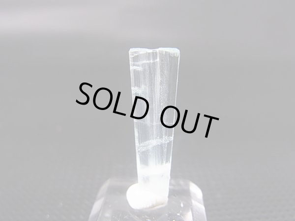 画像1: パキスタン・ギルギット産アクアマリン柱状結晶原石（ツイン） 3.7カラット