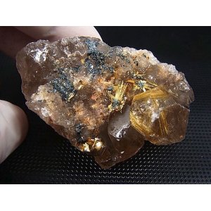 画像: ブラジル産タイチンルチル水晶原石（ヘマタイト付き） 117.6g