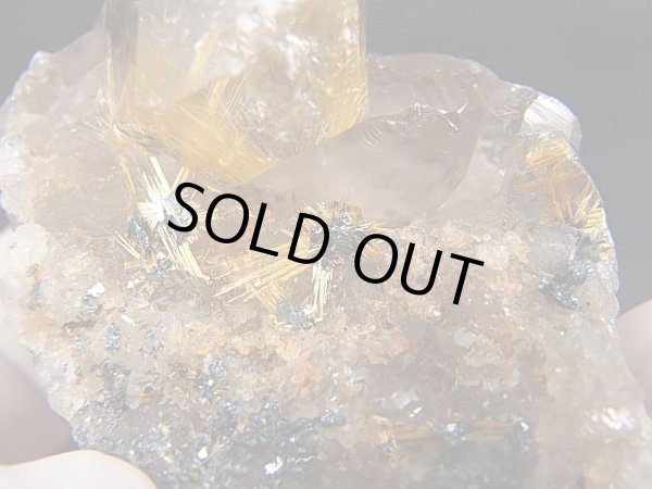 画像2: ブラジル・バイーア州産タイチンルチル水晶原石（ヘマタイト付き） 117.6g