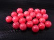 画像1: ブラジル産ヴィヴィッドピンクロードナイト粒売りビーズ 8.3mm平均