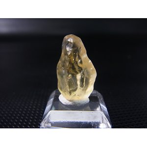 画像: ジュエリー品質：リビアングラス原石 1.8g