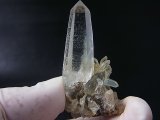 画像: オシガハエ（尾小八重）産水晶ポイント 15.3g