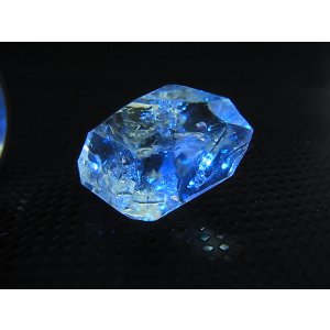 画像: パキスタン・クエッタ産蛍光オイル入りＤＴ水晶 3.0g
