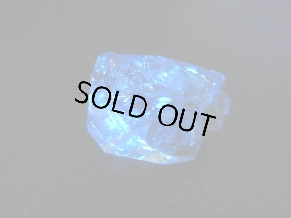 画像1: パキスタン・クエッタ産蛍光オイル入りＤＴ水晶 3.9g