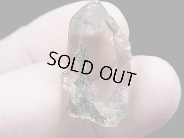画像1: インド・マニハール産ウォータークリア水晶（クローライト入り） 6.1g