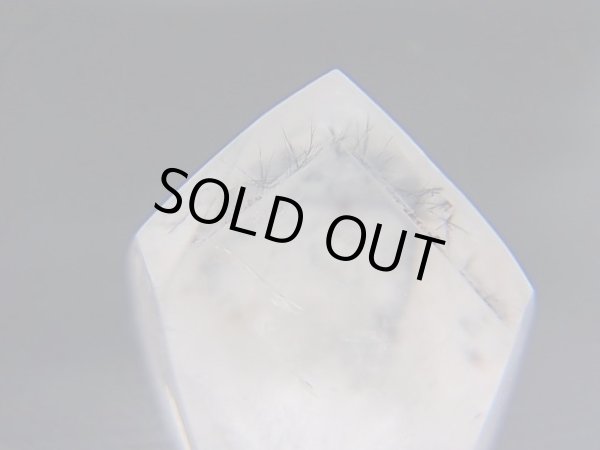 画像1: マダガスカル産ホーランダイトインキャンドルクオーツ（錐面研磨） 5.8g