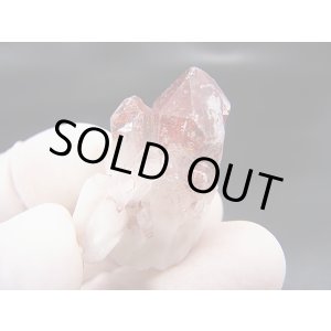 画像: ザンビア産レッドファントム水晶 10.4g