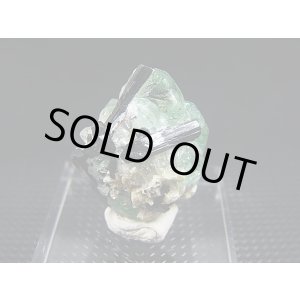 画像: ナミビア・エロンゴ産フローライト&ショール原石 9.1g