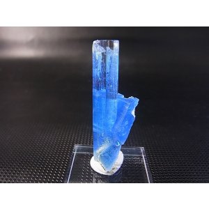画像: ジェムグレード宝石需要品質：ベトナム産アクアマリン柱状結晶原石（連晶） 37.9カラット