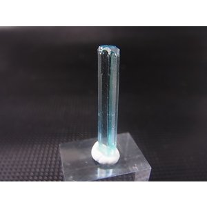 画像: ジェムグレード宝石需要品質：ベトナム産アクアマリン柱状結晶原石 4.4カラット