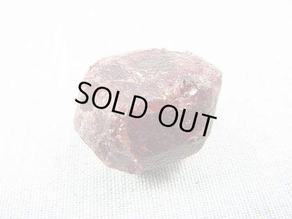 画像2: フィンランド・ヘルシンキ産アルマンディンガーネット原石 16.5g