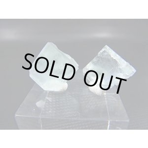 画像: フランス・ピュイドドーム産フローライト原石 2点セット トータル 5.0g