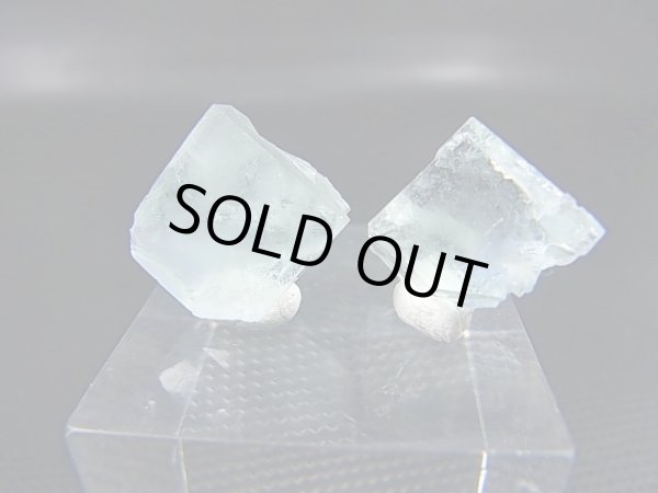 画像1: フランス・ピュイドドーム産フローライト原石 2点セット トータル 5.0g