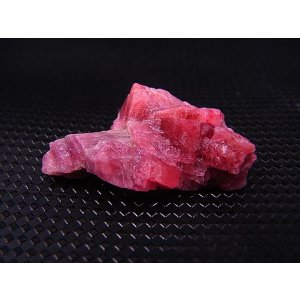 画像: ブラジル産ヴィヴィッドレッドロードナイト原石 6.0g