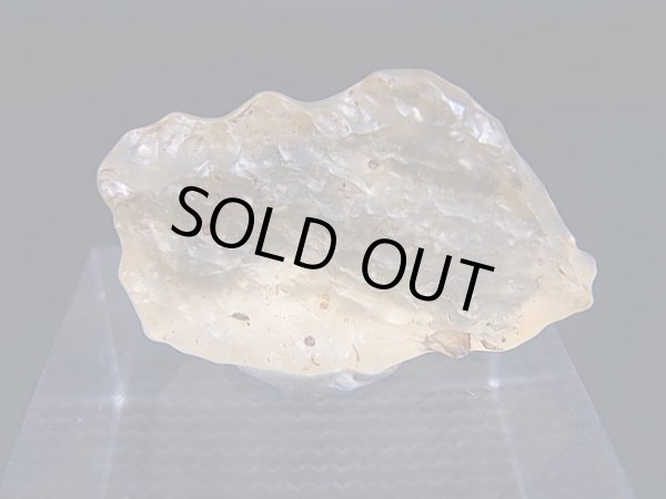 画像2: ジュエリー品質：リビアングラス原石（クリストバライト入り） 4.3g