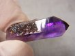 画像1: ナミビア産ブランドバーグアメジストポイント（マゼンタカラー/ドゥルージ水晶付き） 4.5g