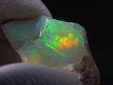 画像: エチオピアンオパール原石（ハニカム模様あり） 19.2カラット