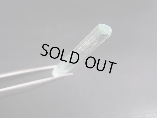 画像2: ロシア・ザバイカル産アクアマリン柱状結晶原石 2.5カラット