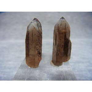 画像: ベトナム・タインホア産スモーキー水晶ポイント（ブラックトルマリン付き） 2点セット トータル 8.1g