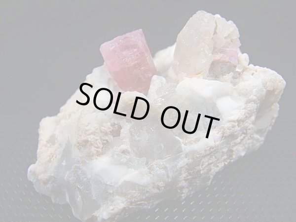 画像1: モロッコ産ピンクエルバイトトルマリン/正長石原石 52.2g