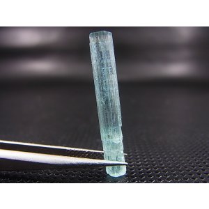 画像: ロシア・ザバイカル産アクアマリン柱状結晶原石 4.1カラット