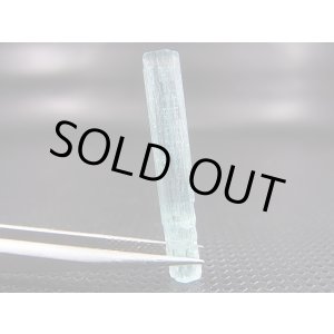 画像: ロシア・ザバイカル産アクアマリン柱状結晶原石 4.1カラット