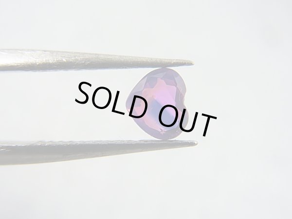 画像2: ベトナムLuc Yen産シルキーサファイア・ルース（バイカラー/ハート） 0.5カラット